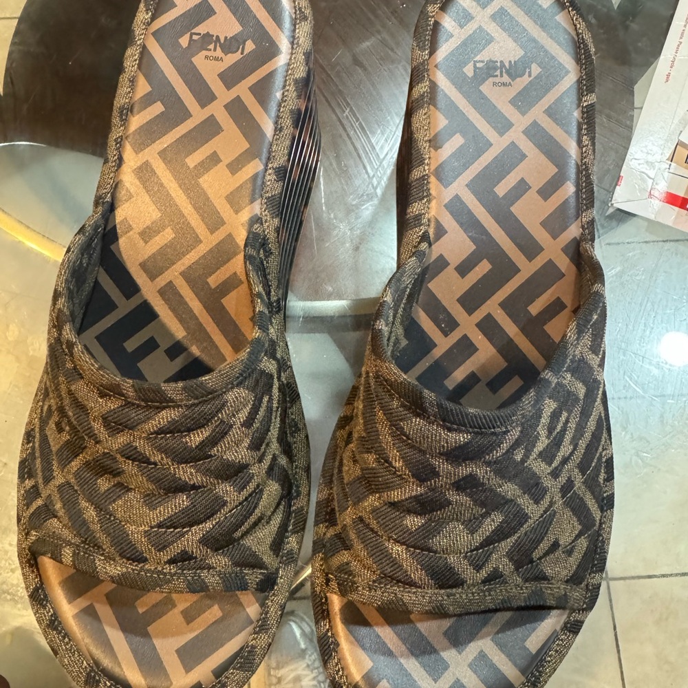 Fendi Women's Patterned Brown Mules